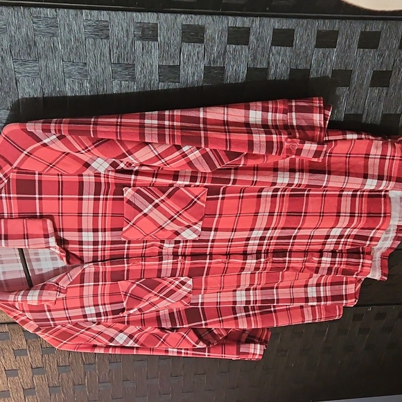 By Design Red Plaid Button-Up Shirt Size 3X - Picture 4 of 9